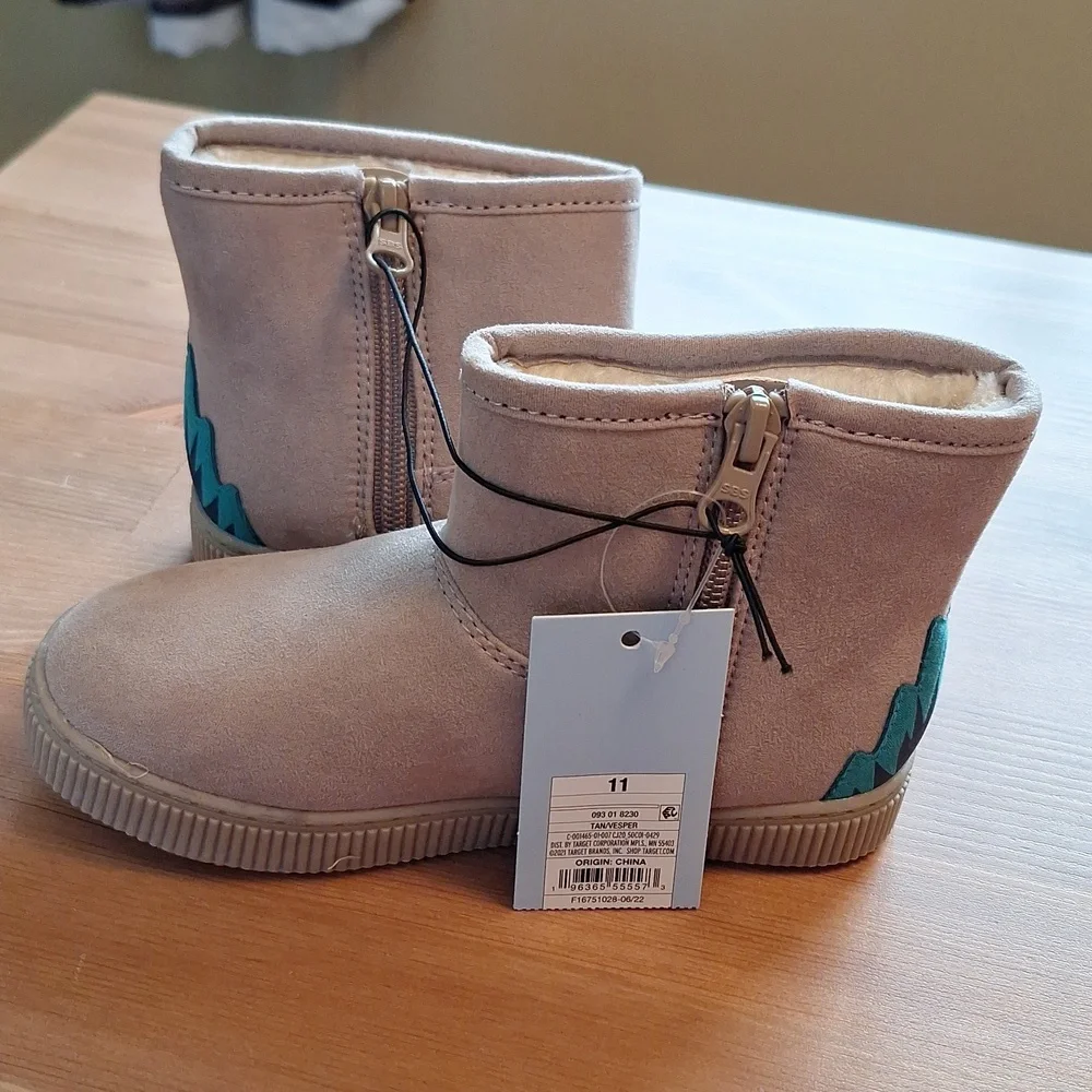 #AEV 🌟Host Pick🌟BNIB Cat & Jack sz 11 kids dress boots - Picture 3 of 5